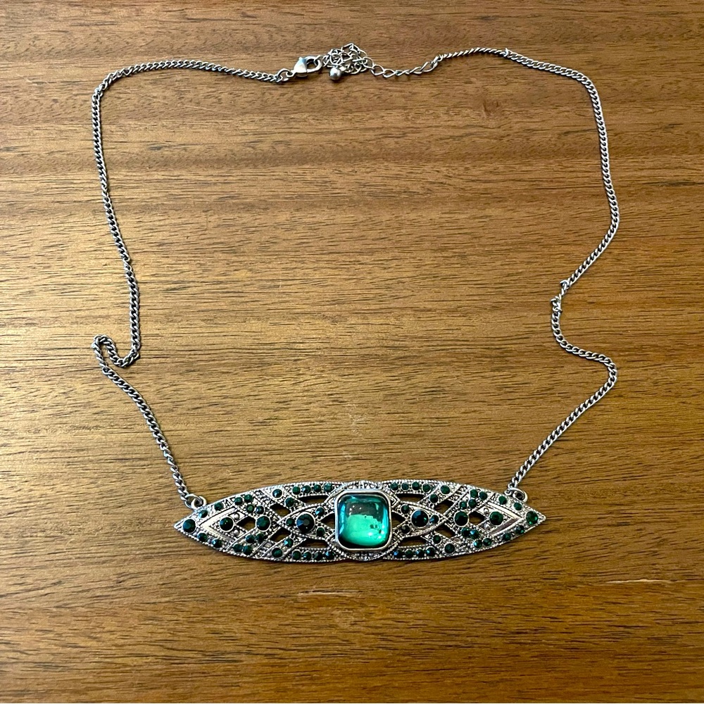 ModCloth Art Deco Necklace